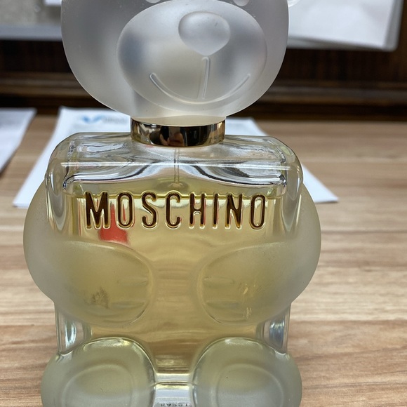 Moschino Toy 2 for Women - Picture 3 of 3